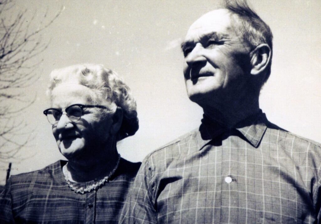 Rosa and George Schmieder